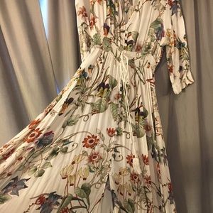Beautiful Flowered Maxi Dress